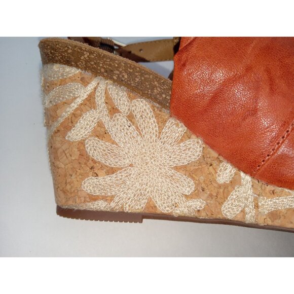 Sofft Corrina Latte Orange Red Embroidered Flowers Cork Wedge Sandals Size 6.5M - Picture 11 of 14